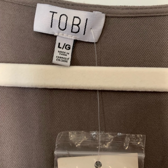 NWT Tobi Long Sleeve Romper size large - Picture 5 of 6